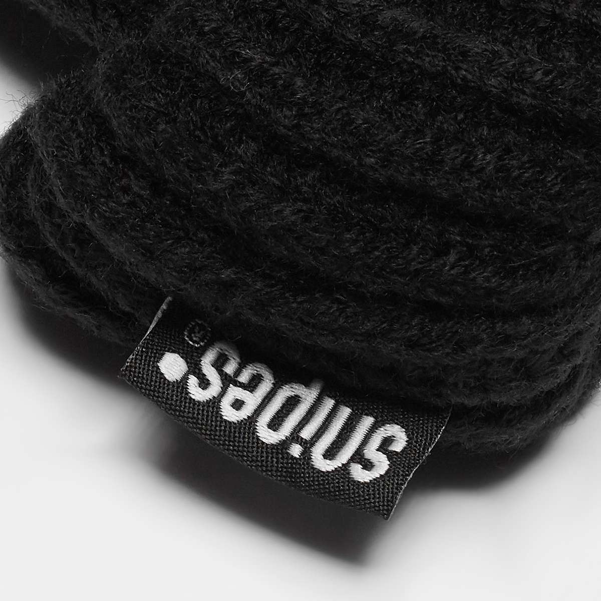 Snipes Woven Flag Label Basic Fisherman Beanie aubergine — photo 3