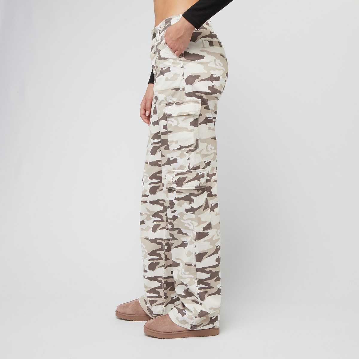 Karl Kani Signature Camo Cargo Pants Cargobroeken in camouflage formaten: XS