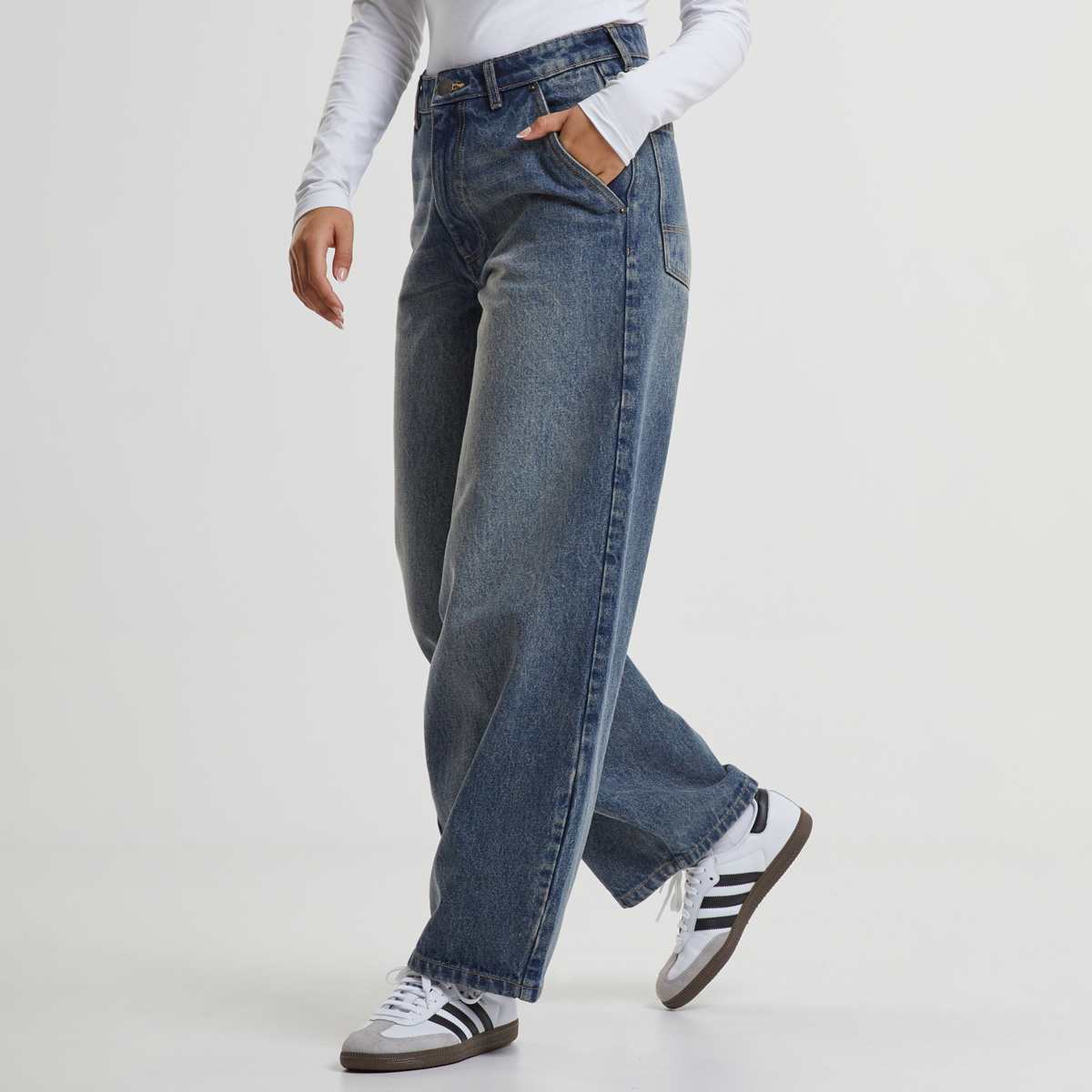 Urban Classics, Ladies Tapered Baggy Jeans, blue