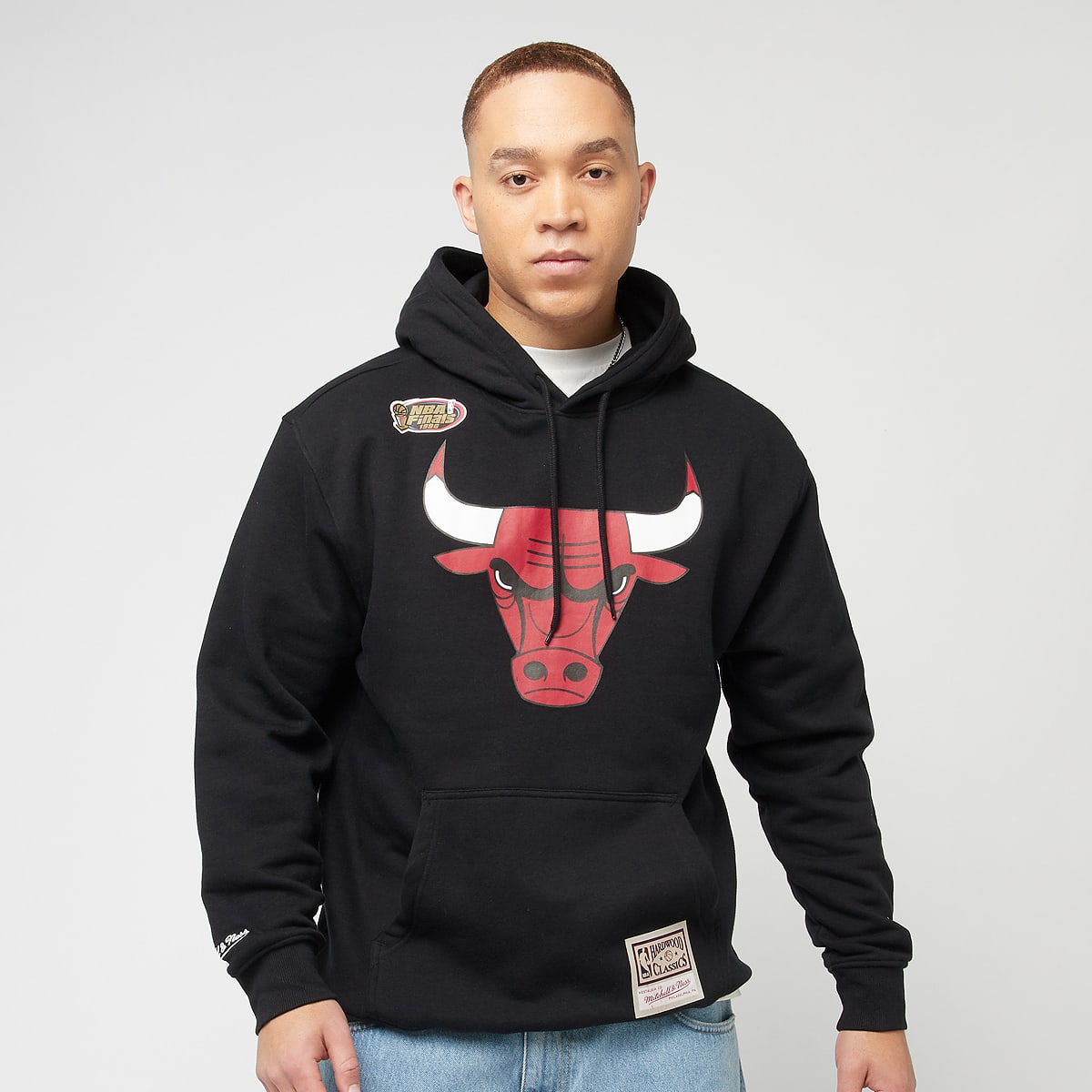 Mitchell & Ness, NBA Chicago Bulls Logo Hoody, black