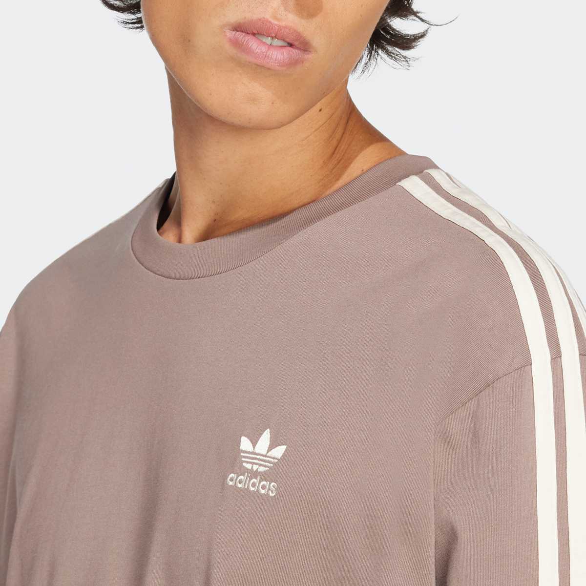adidas Originals Oversized T-shirt T-Shirts & Polo's in bruin formaten: S