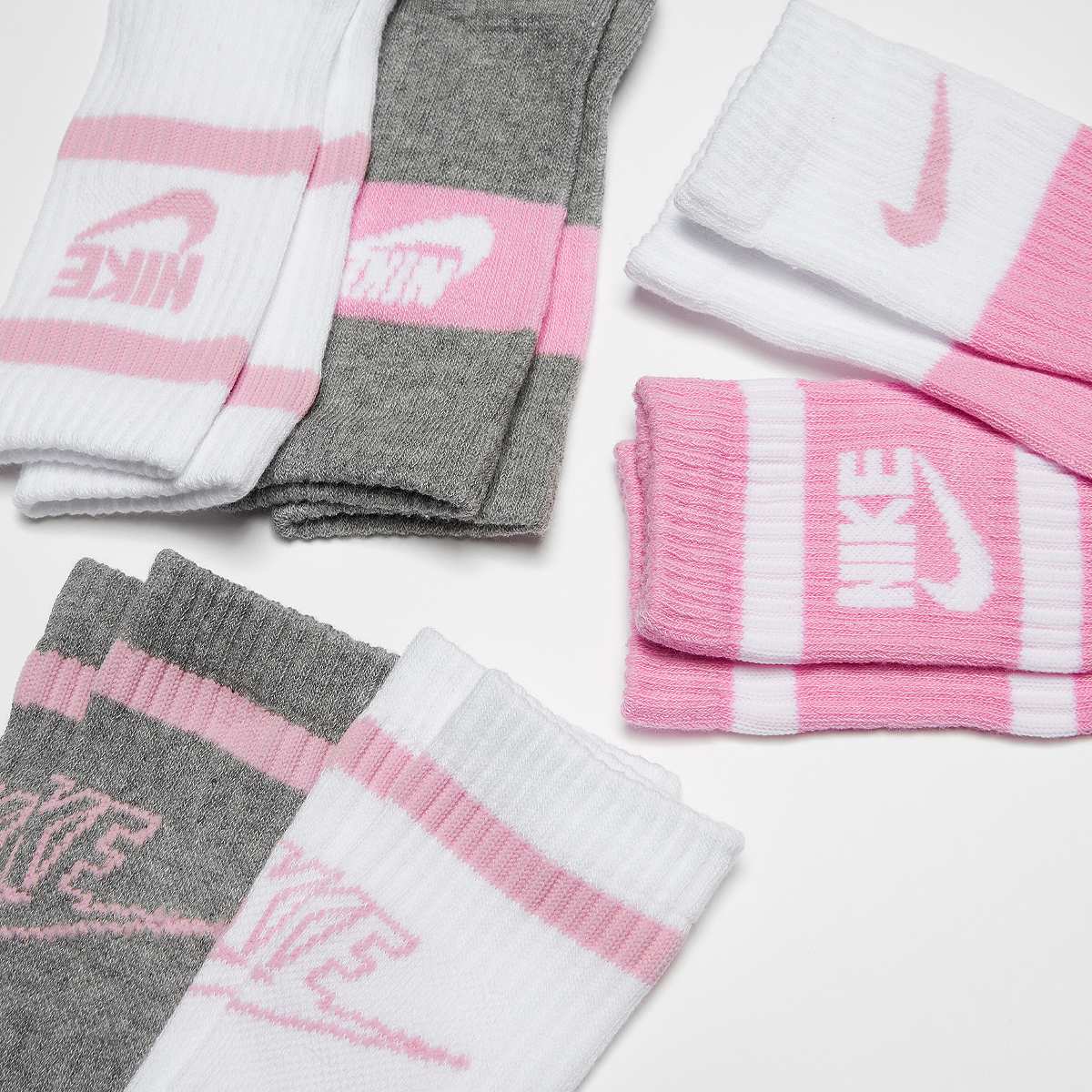 Nike 6 PACK Sportswear Retro Crew Socks unisex Sokken lichtroze Maat 4Y-5Y Kleding