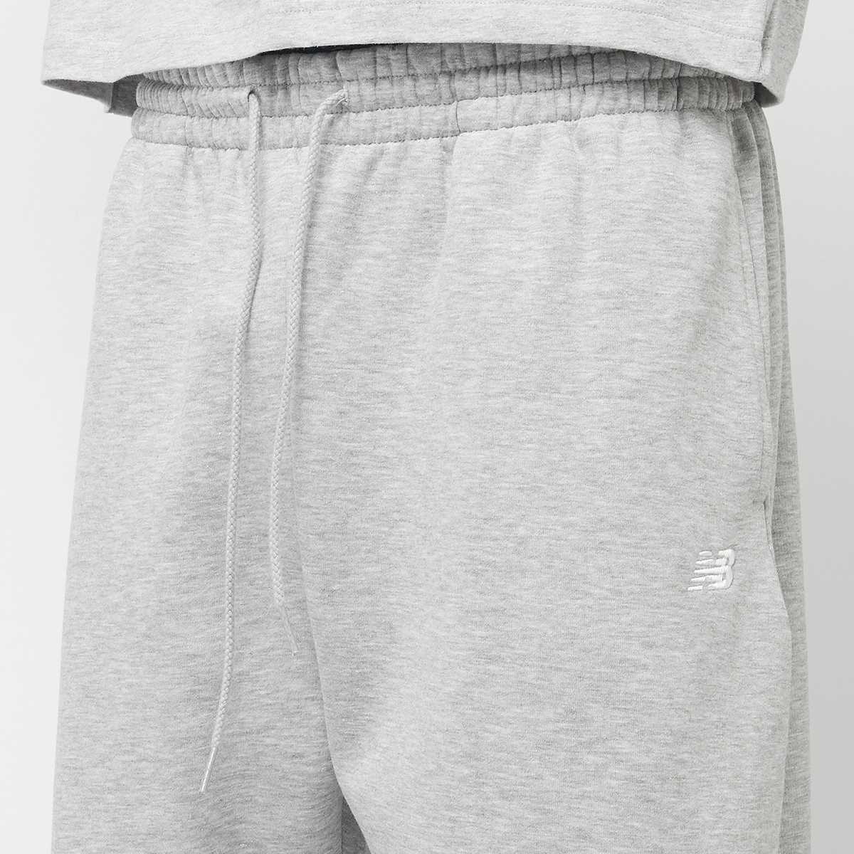 New Balance Sport Essentials Fleece Jogger Trainingsbroeken in grijs formaten: S