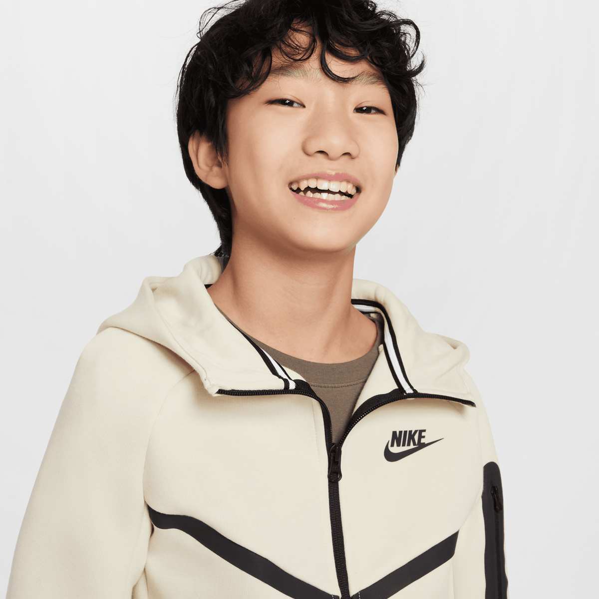 Nike Sportswear Tech Fleece Full-Zip Hoodie unisex Hoodies & Sweaters beige Kleding
