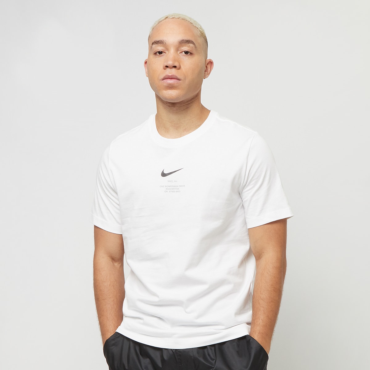 Nike Sportswear Athletic Tee men T-Shirts & Polo's wit Maat S Kleding