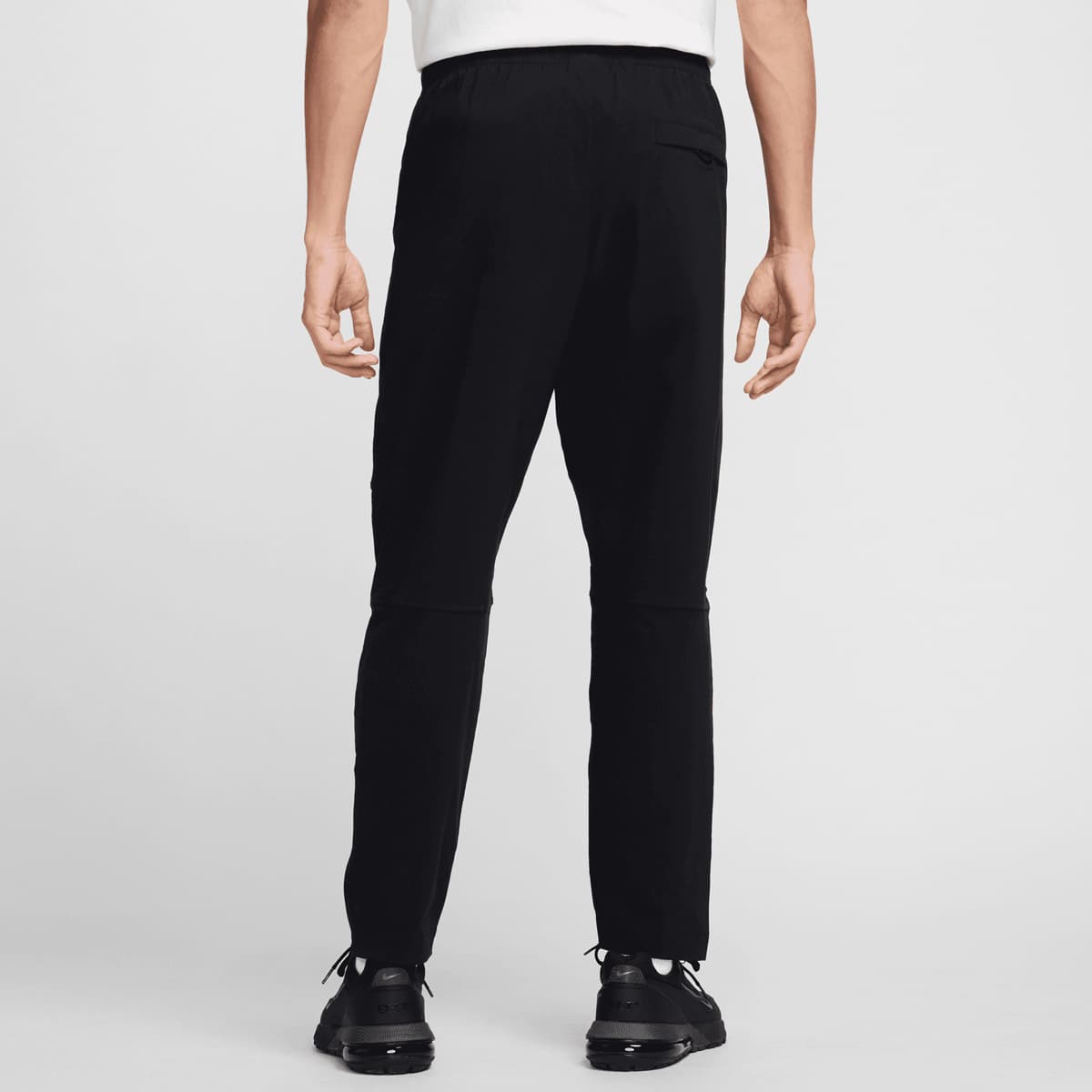 Nike Tech Woven Open Hem Pants men Trainingsbroeken zwart Maat XS Kleding