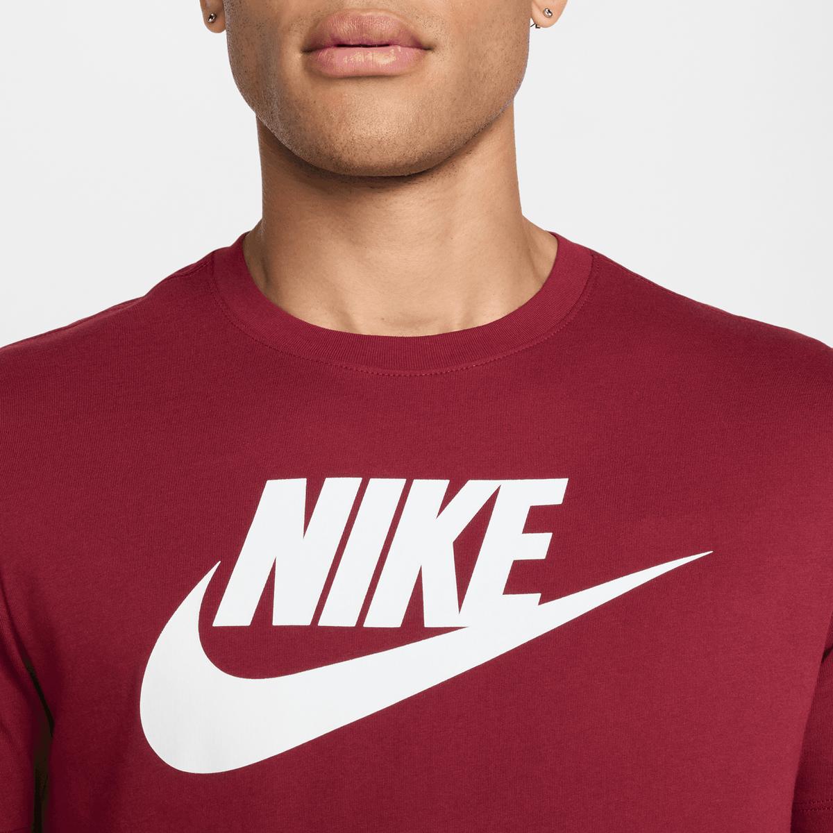 Nike Sportswear Tee Icon Futura men T-Shirts & Polo's rood Maat S Kleding