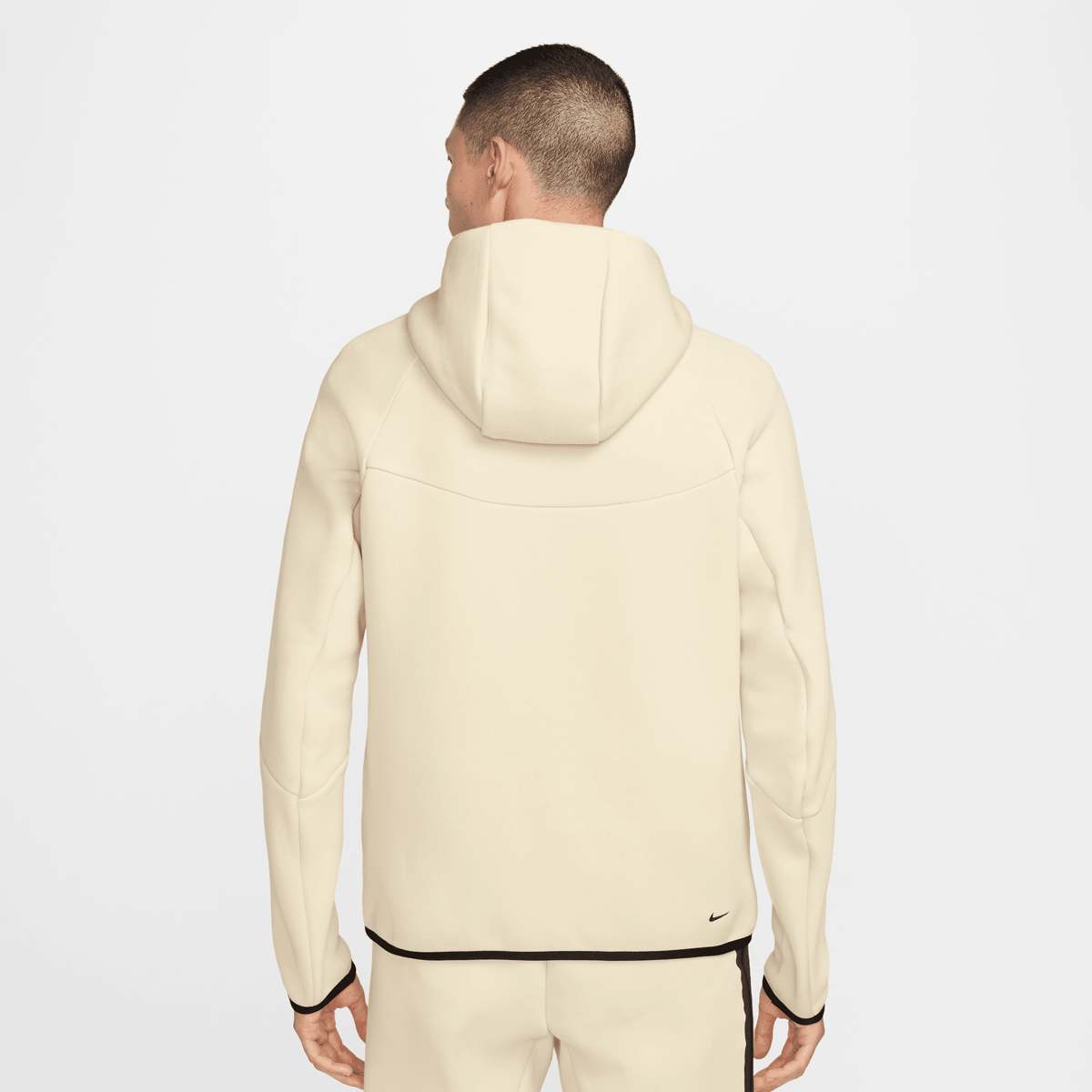 Nike Tech Fleece Full-Zip Windrunner men Trainingspakken beige Maat S Kleding