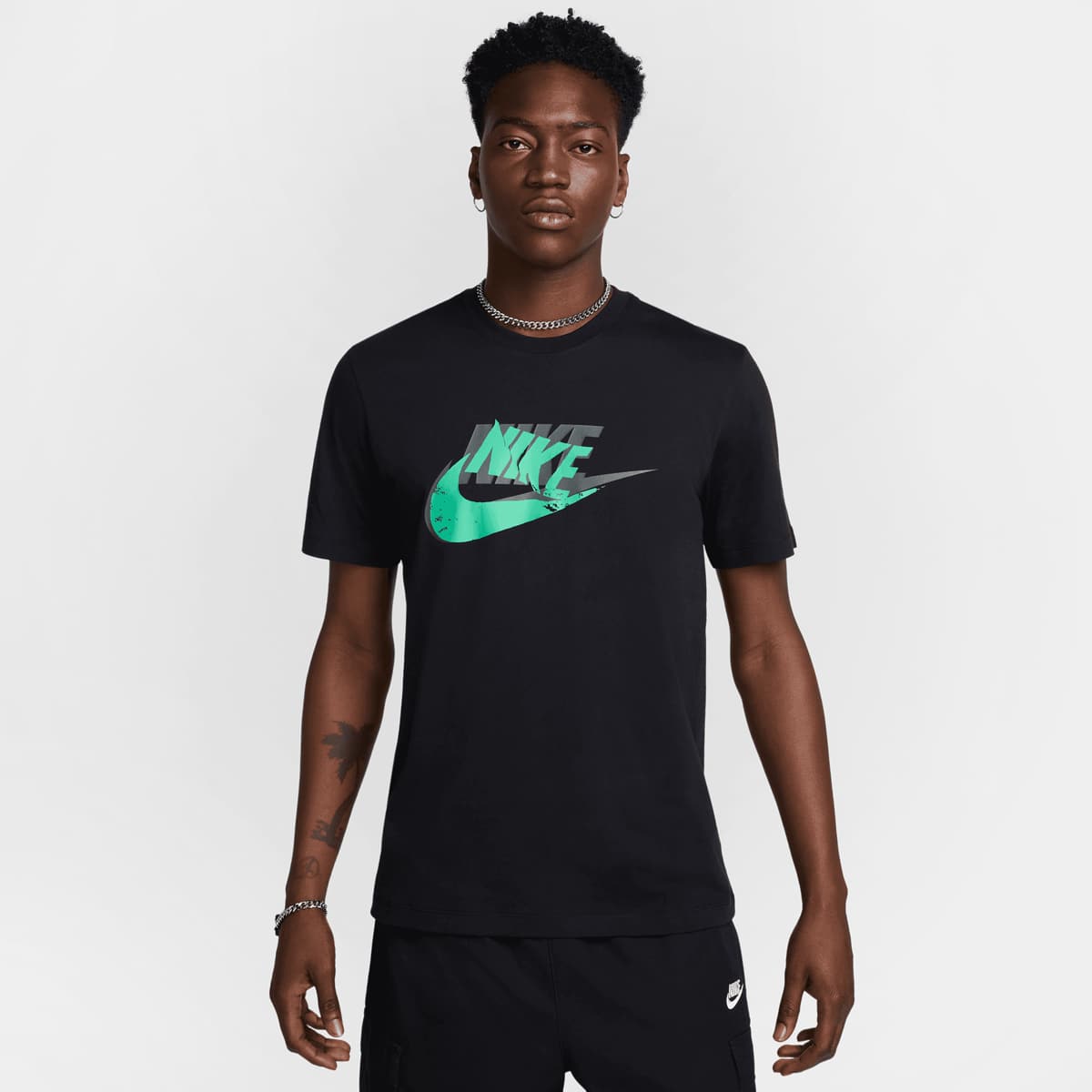 Nike Sportswear Futura Tee men T-Shirts & Polo's zwart Maat XS Kleding