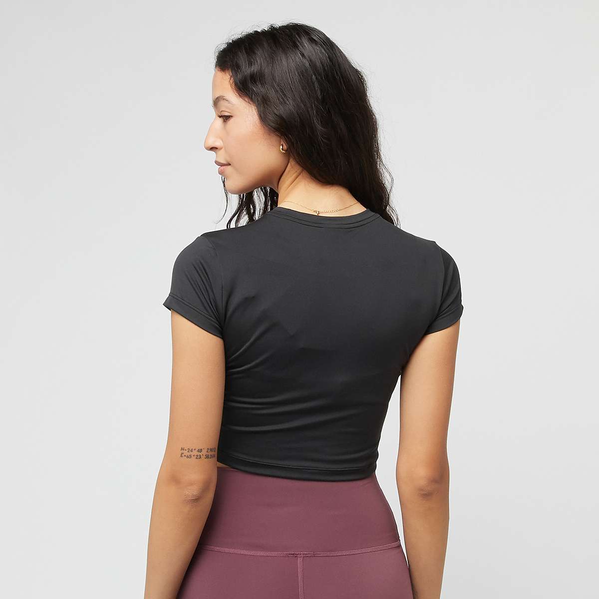New Balance Harmony Fitted T-Shirt women T-Shirts & Polo's zwart Maat XS Kleding