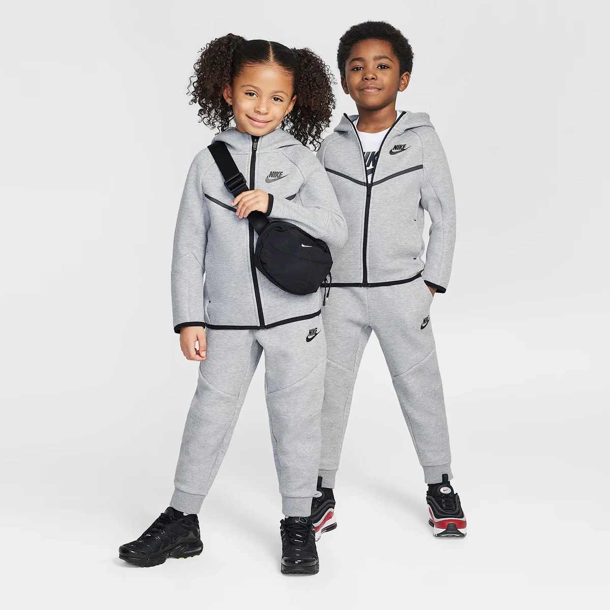 Nike, Tech Fleece Full-Zip Set, grey