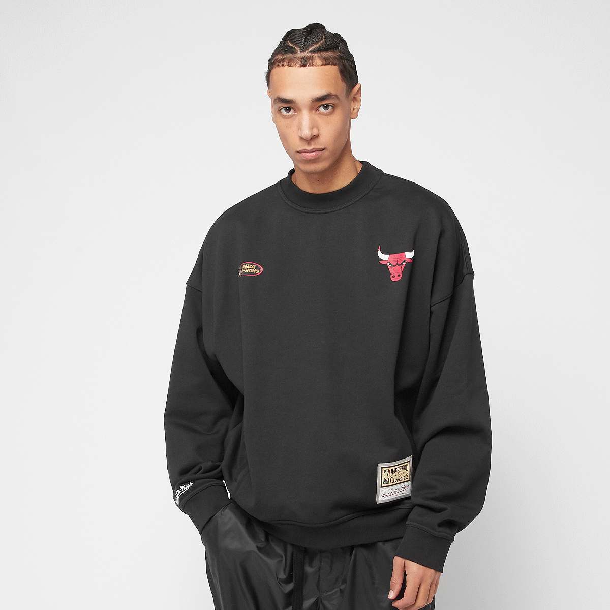 Mitchell & Ness NBA Oversweep Crewneck Sweater Chicago Bulls men Hoodies Sweaters zwart Maat S Kleding