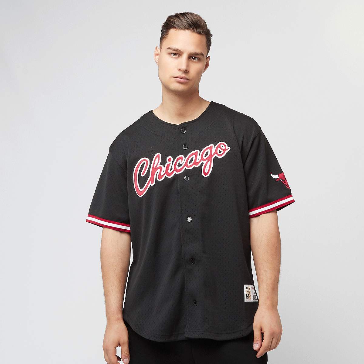 Mitchell & Ness, NBA On the Clock Mesh Button Front Vintage Logo Chicago Bulls, black