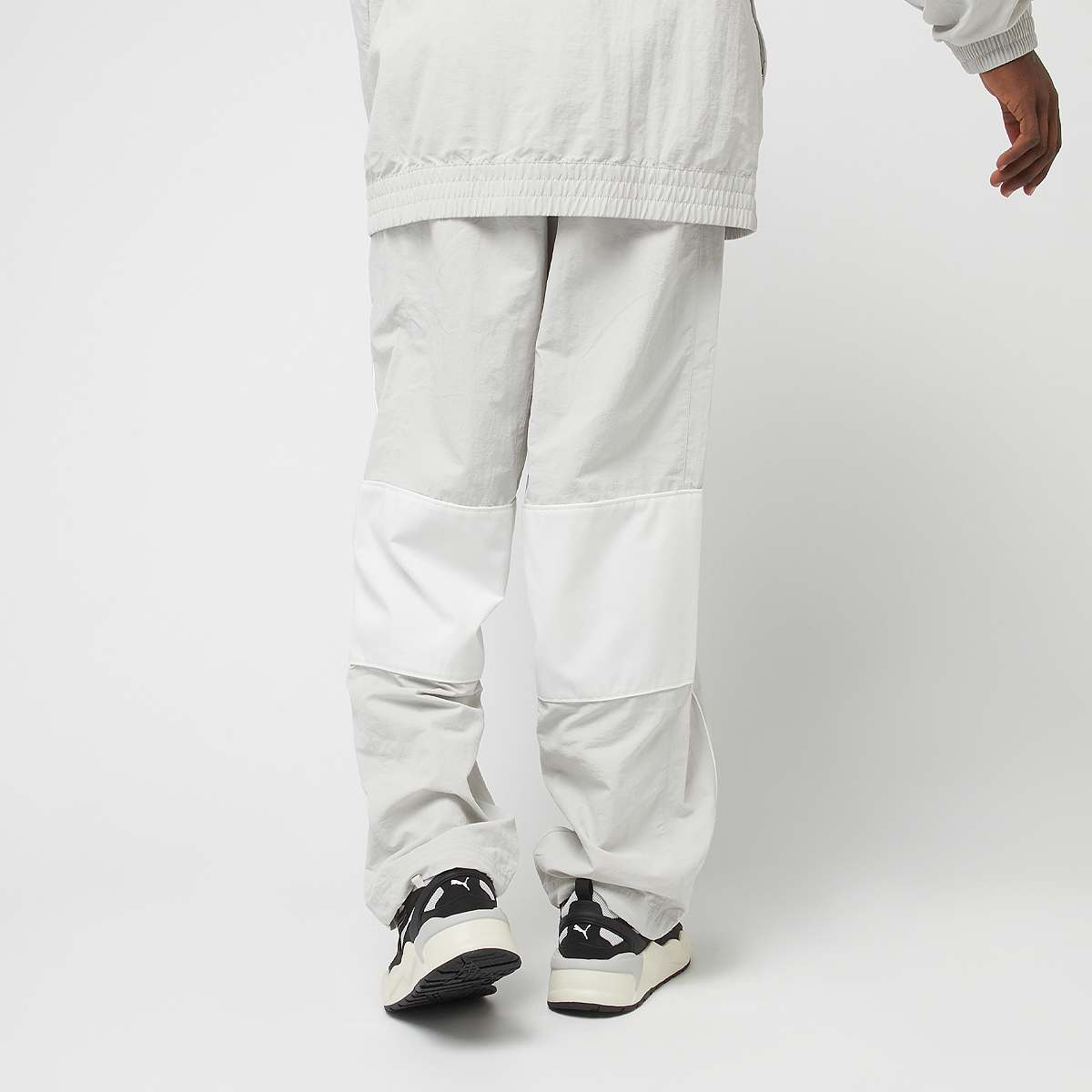 Puma SDS Relaxed Graphic Track Pants WV men Trainingsbroeken grijs Maat L Kleding
