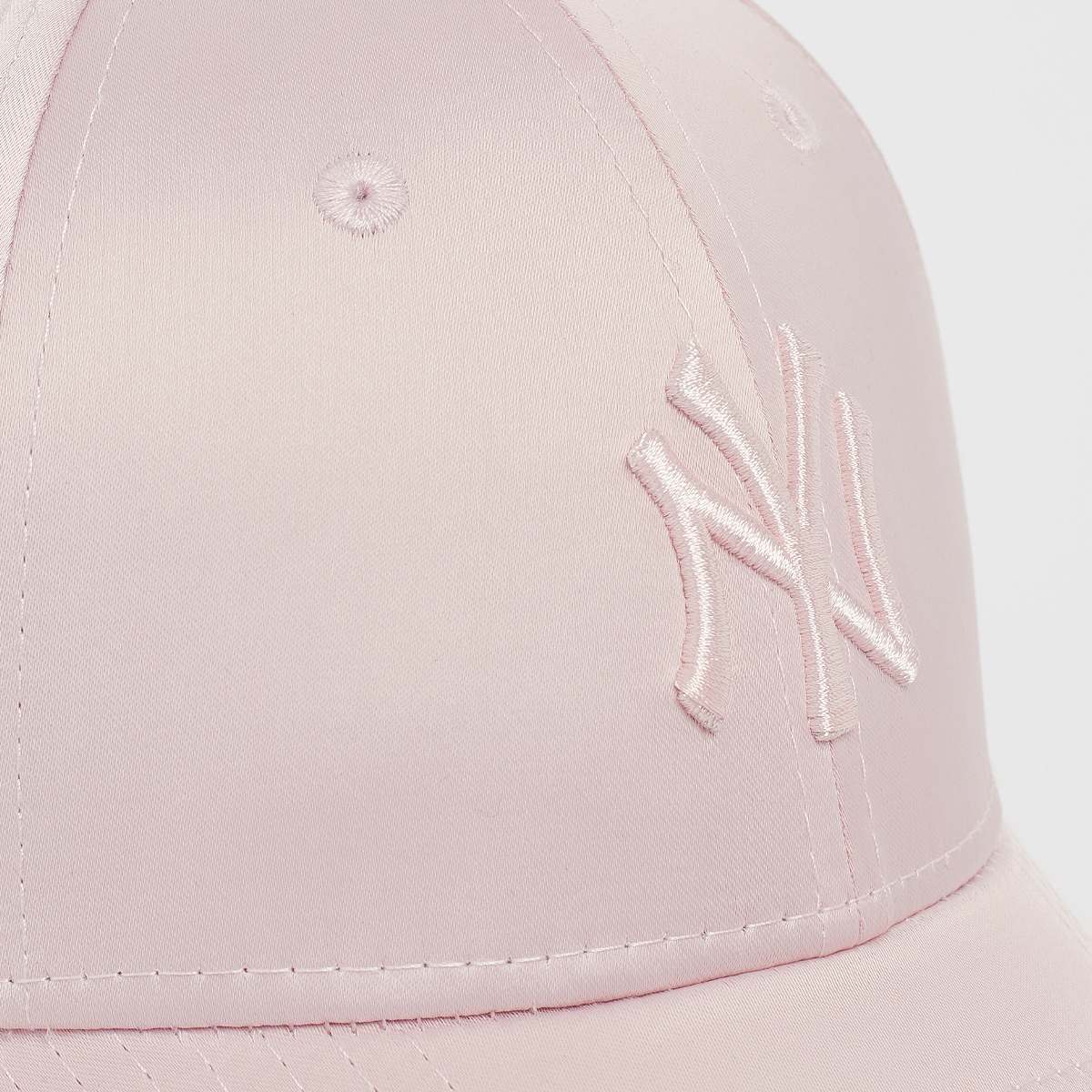 new era Female 9FORTY Satin York Yankees women Caps lichtroze Maat ONE SIZE Accessoires