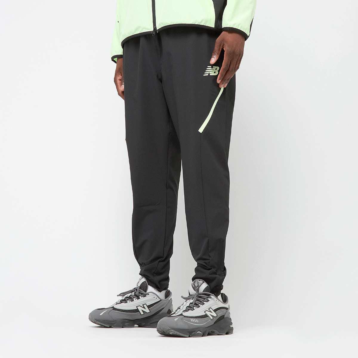 New Balance, Woven Tapered Track Pant, black