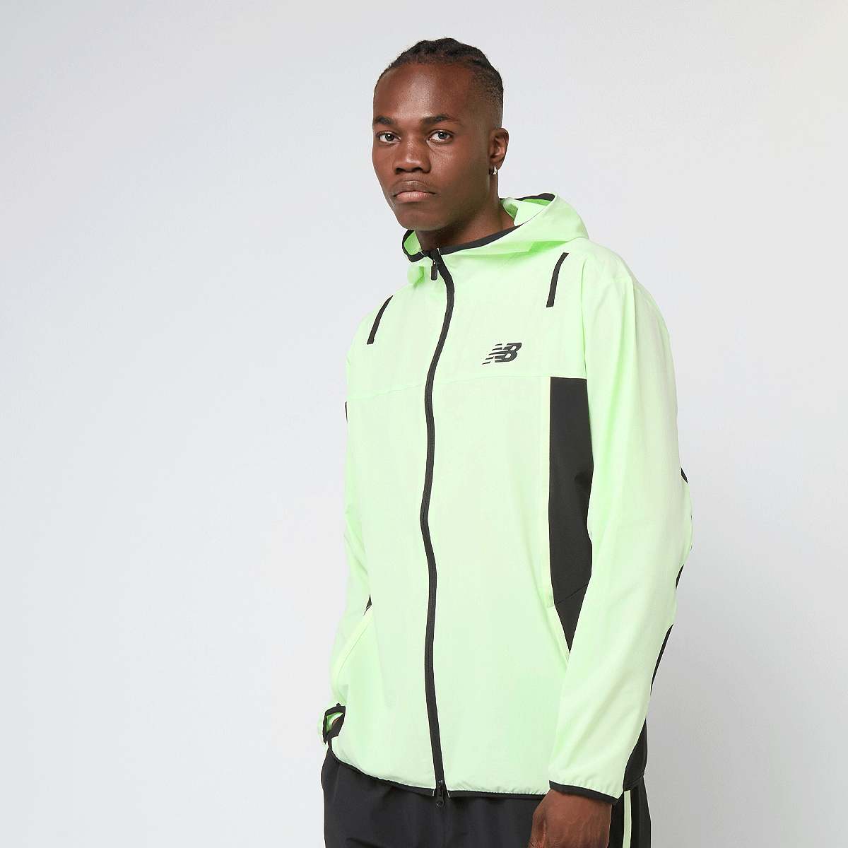 New Balance Training Woven Jacket men Trainingspakken groen Maat M Kleding