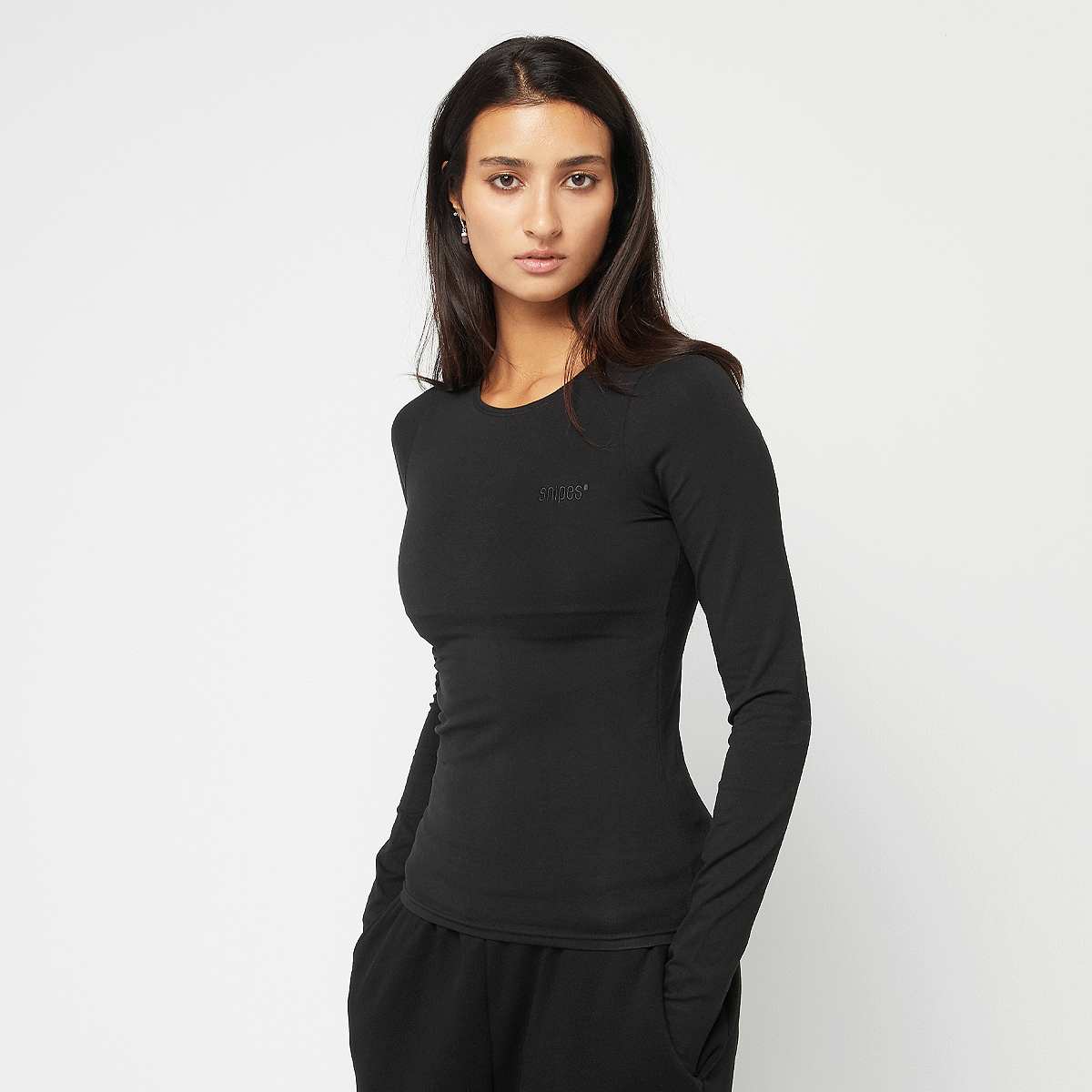 SNIPES Small Logo Essential Longsleeve wo Longsleeves zwart Maat XS Kleding