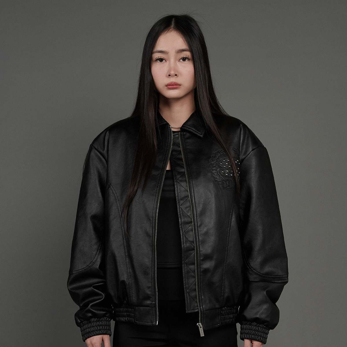 SNIPES S Emblem Wavy Cut PU Jacket women Bomberjacks zwart Maat XS Kleding