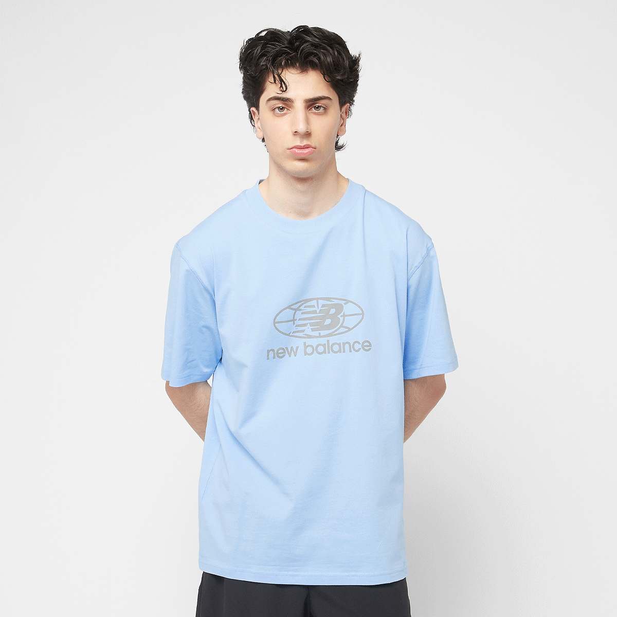 New Balance, Reflective Globe Graphic Tee, blue