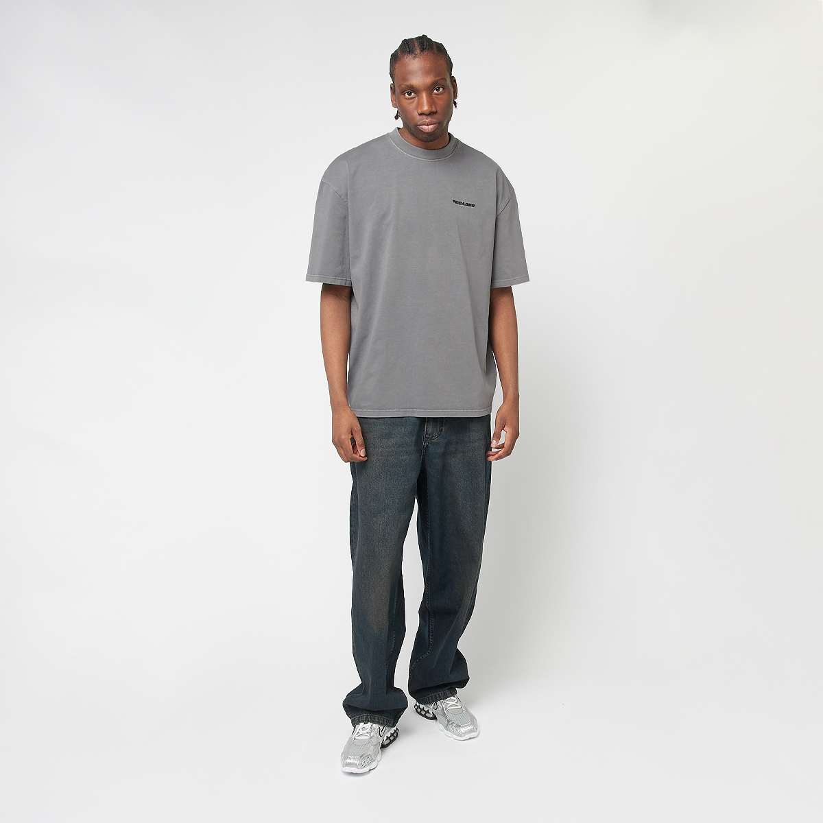 Pegador Logo Oversized Tee — foto 4