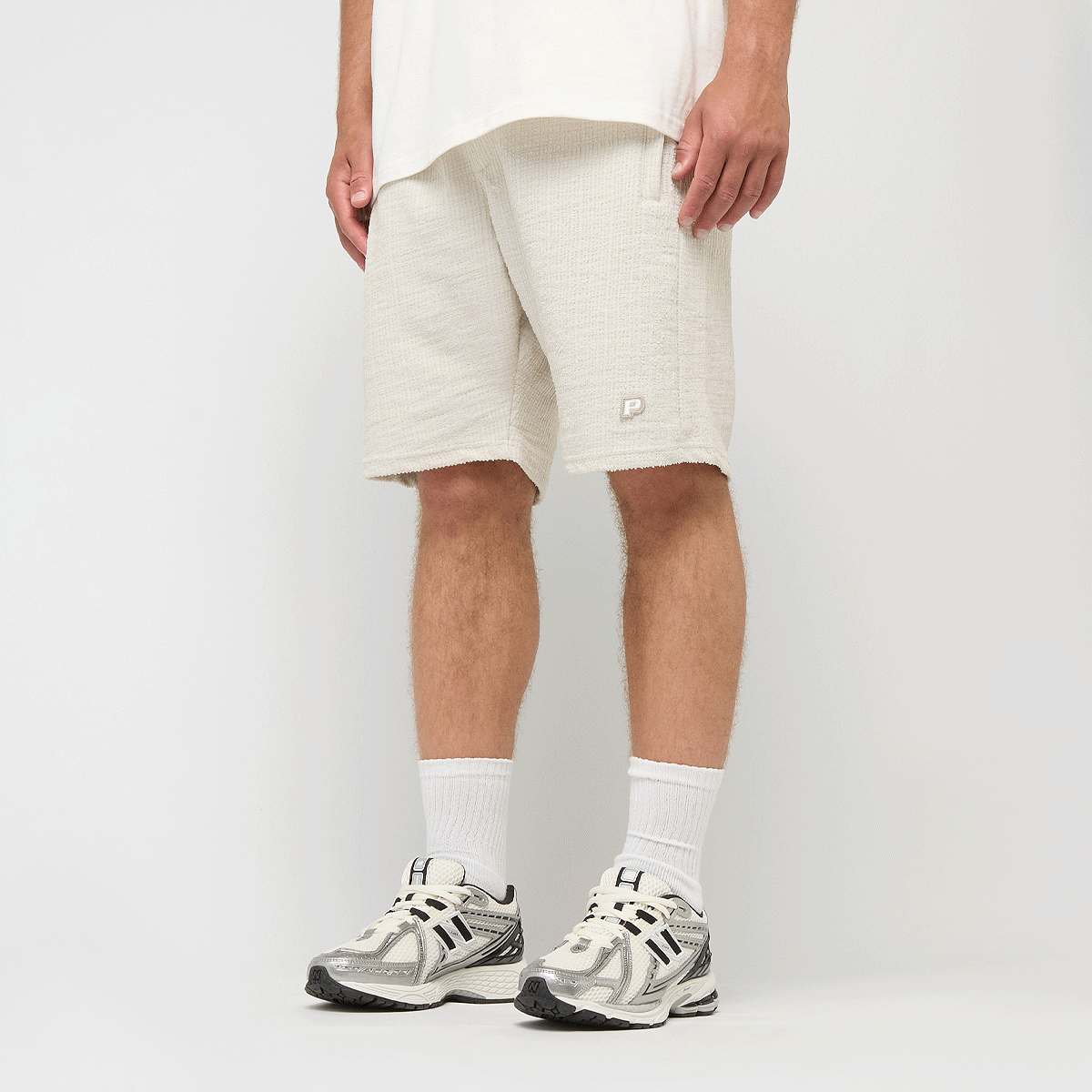 Pegador Libco Structured Knit Shorts in beige formaten: S