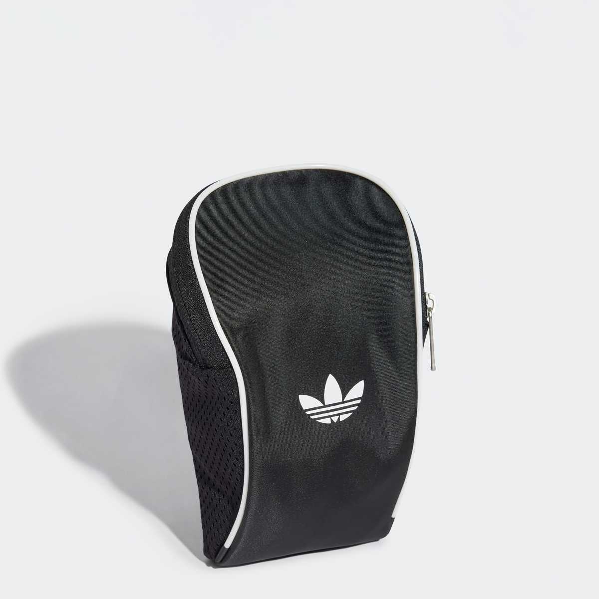 adidas Originals Adicolor kleine schoudertas Unisex Schoudertassen zwart Maat ONE SIZE Accessoires