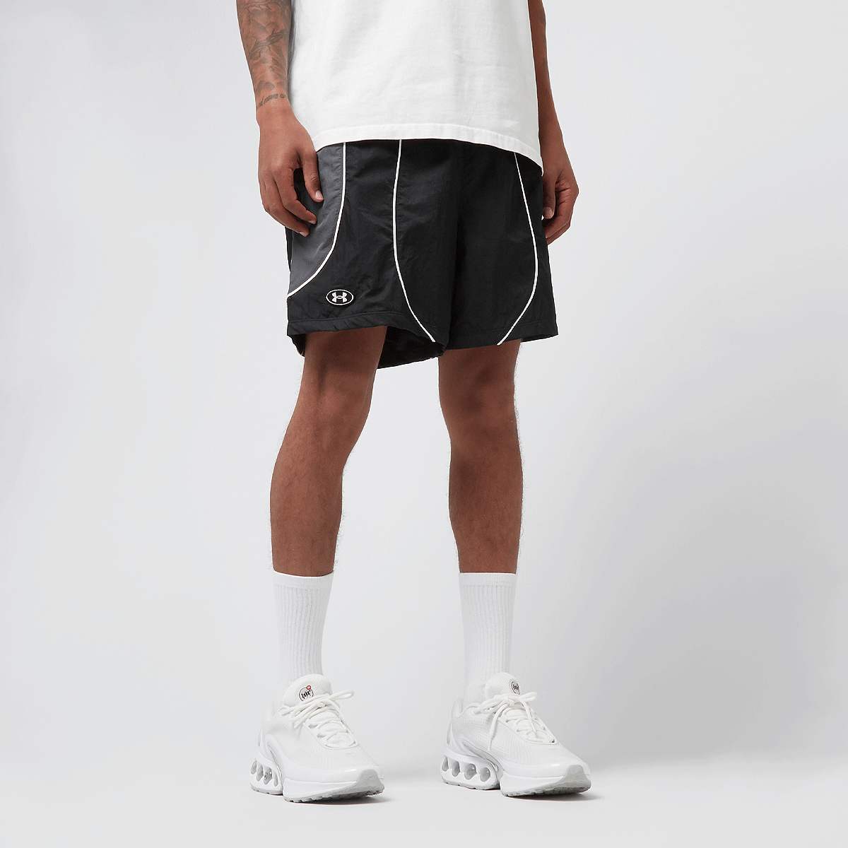 Under Armour, Icon Volley CB Shorts, black