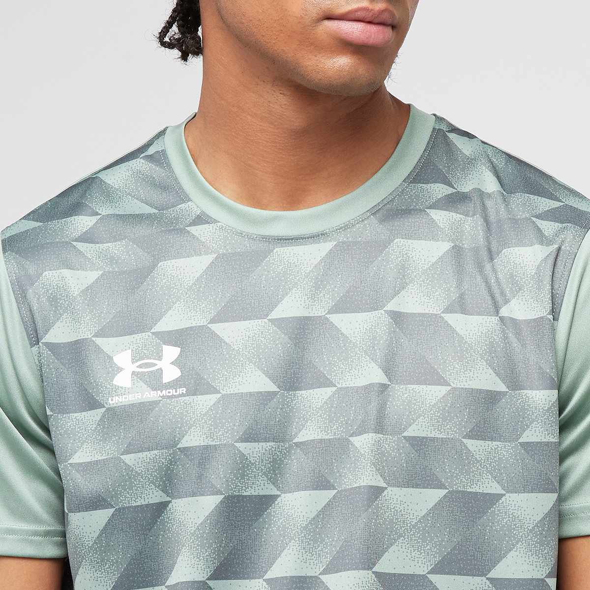 Under Armour Challenger Training Print Short Sleeve Tee men T-Shirts & Polo's groen Maat S Kleding