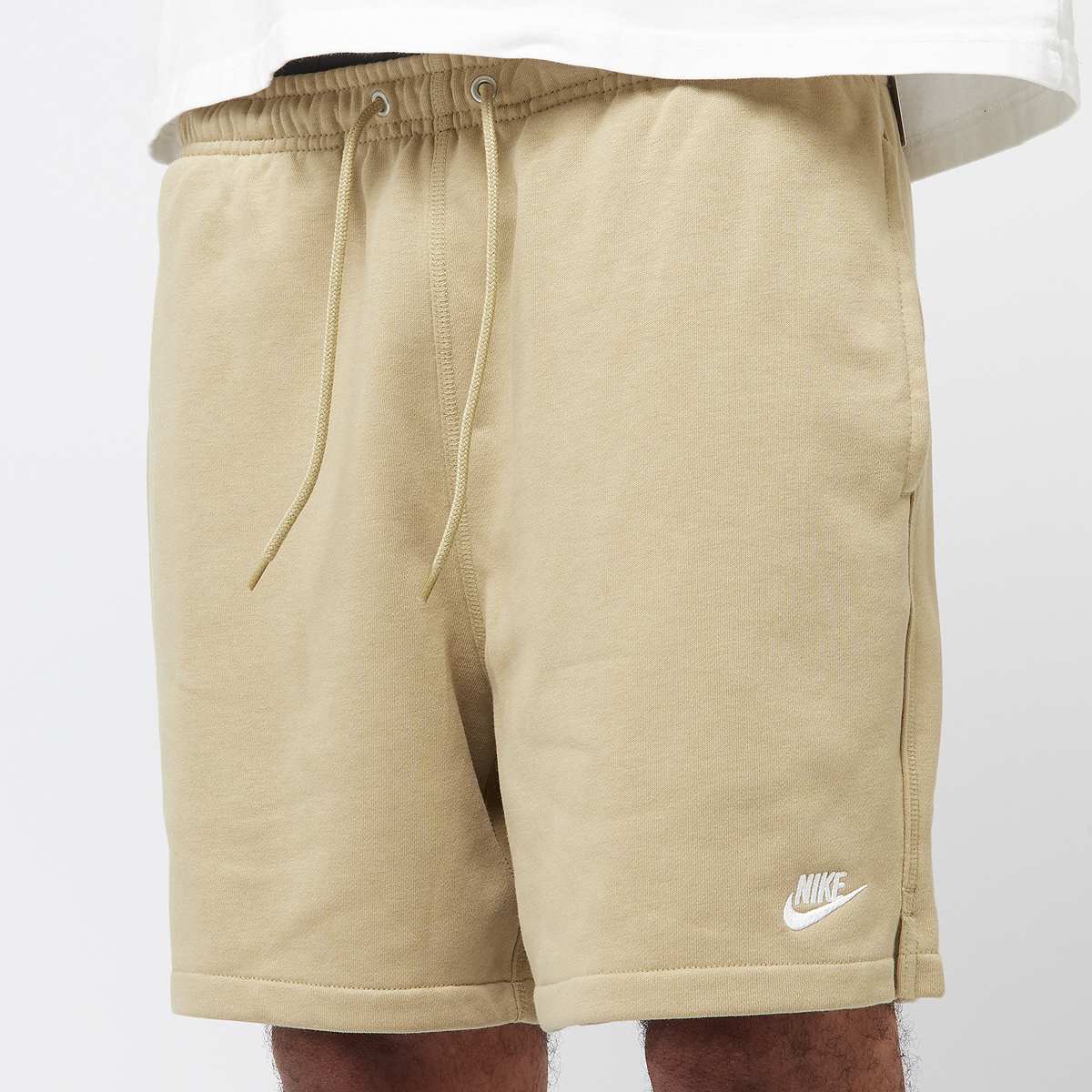 Nike Club Flow French-Terry Shorts men Sportshorts beige Maat S Kleding