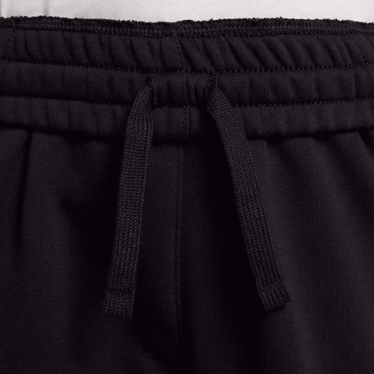 Nike Junior Sportswear Club French-Terry Cargo Short Low Brand Read unisex Shorts zwart Kleding
