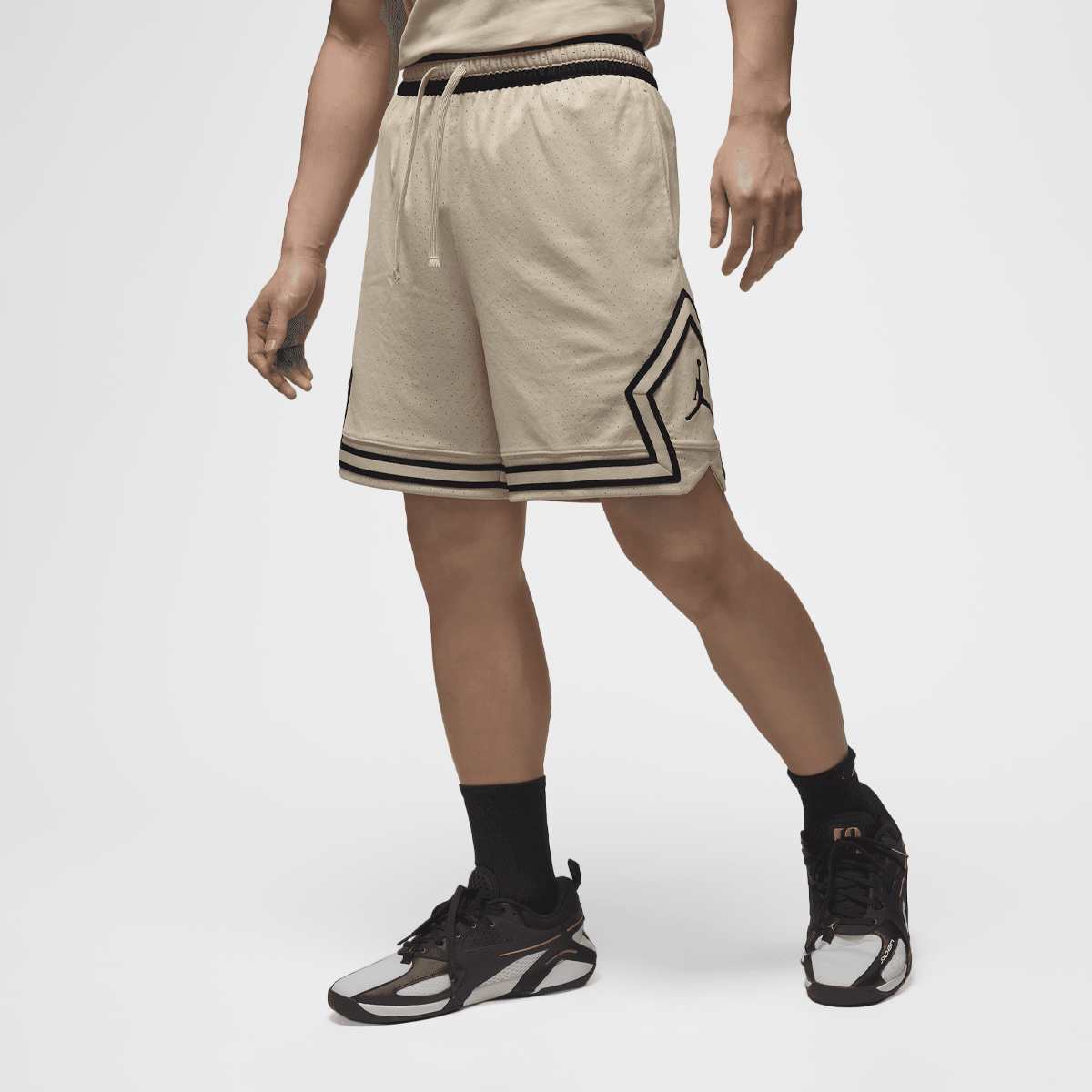 Jordan Sport Dri-FIT Diamond Mesh-Shorts men Sportshorts beige Maat XL Kleding