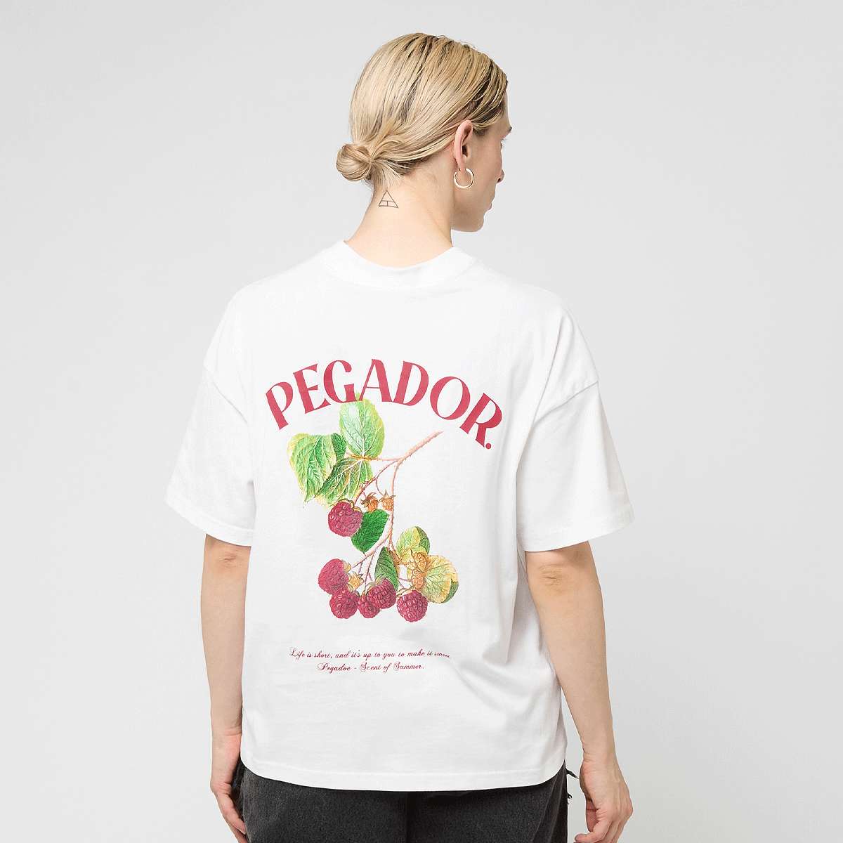 Pegador, Malli Heavy Oversized Tee, white