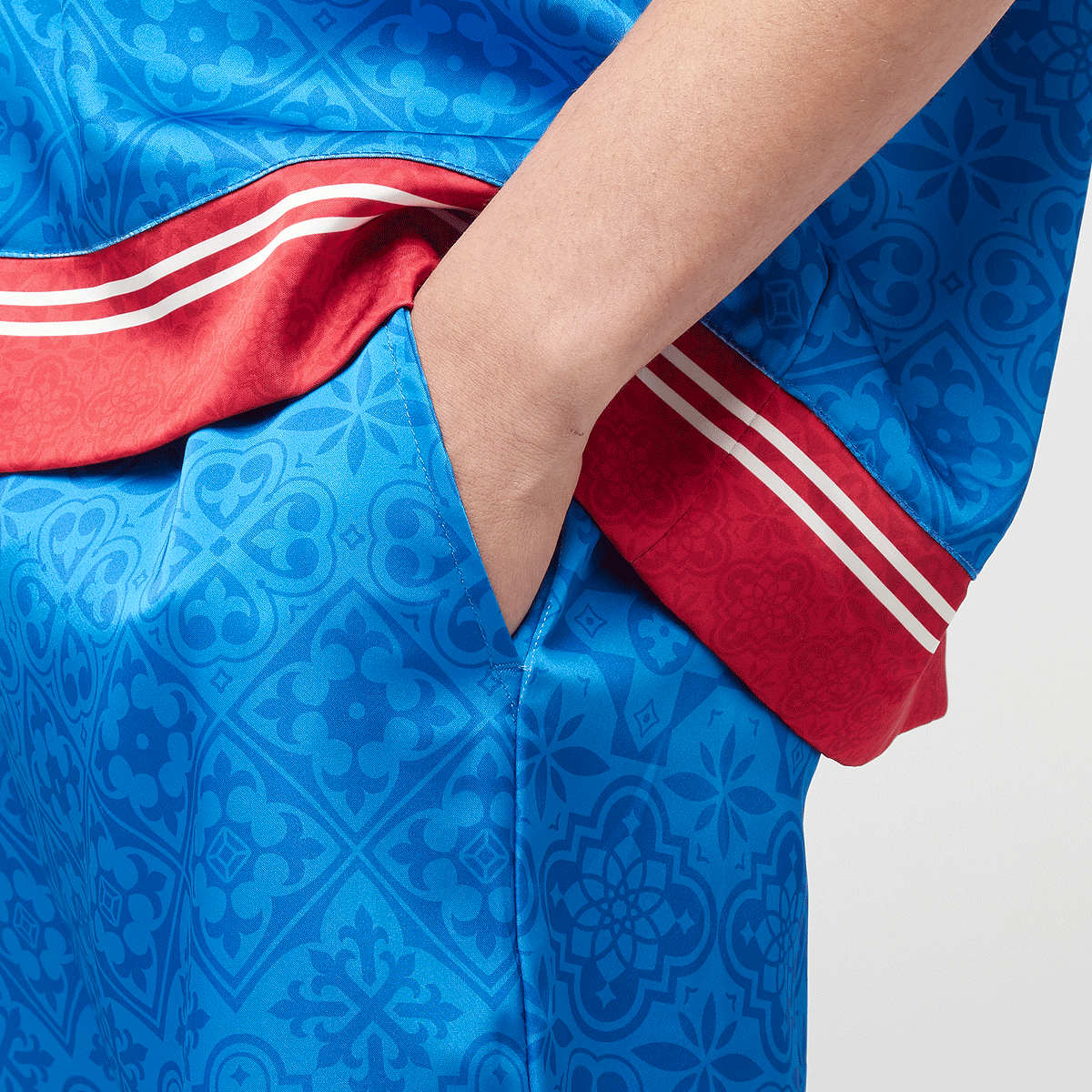 zəяo si:x nœf Primary Logo Ornament Resort Shorts men Sportshorts blauw Maat M Kleding