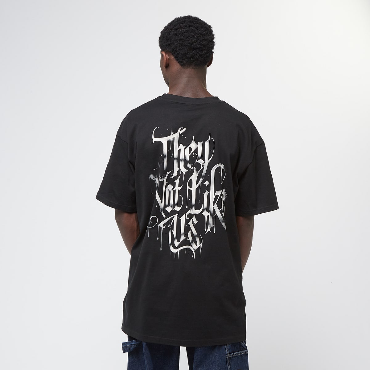 Upscale by Mister Tee Not Like Us Oversize Tee T-Shirts & Polo's in zwart formaten: XS