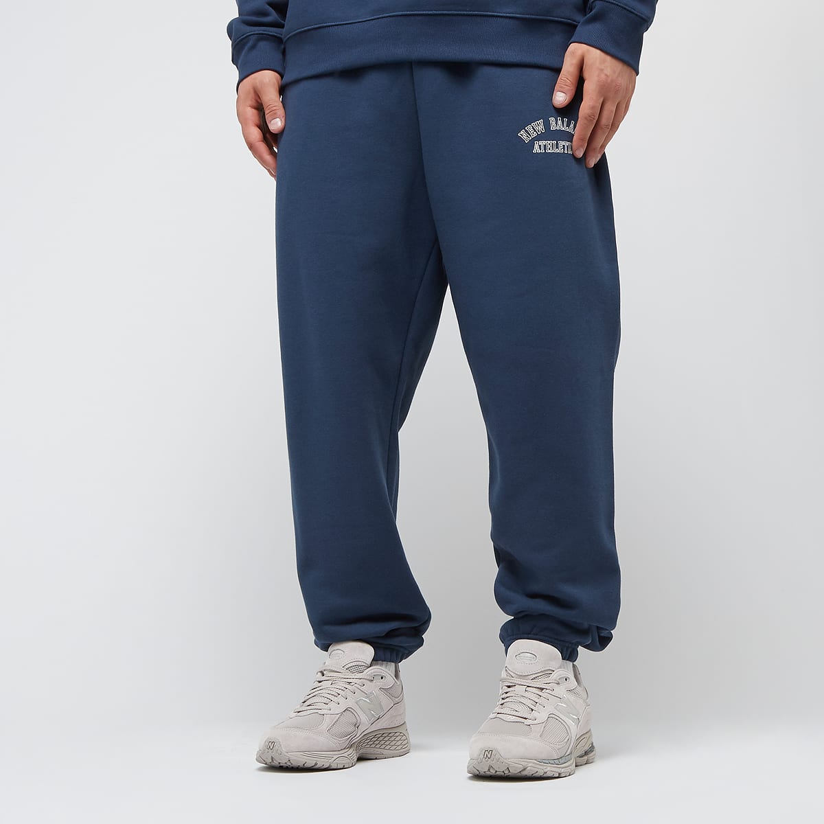 New Balance Sport Essentials Fleece Graphic Jogger Trainingsbroeken in blauw formaten: S