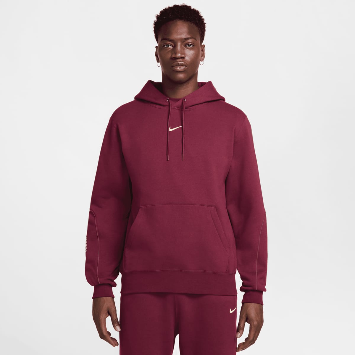 Nike Nocta Fleece Hoodie men Hoodies & Sweaters rood Maat S Kleding
