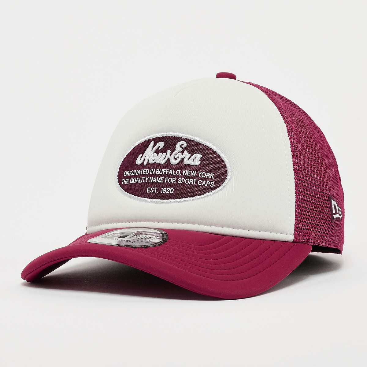 New era A-Frame Trucker Oval Foam Patch Caps in wit formaten: ONE SIZE