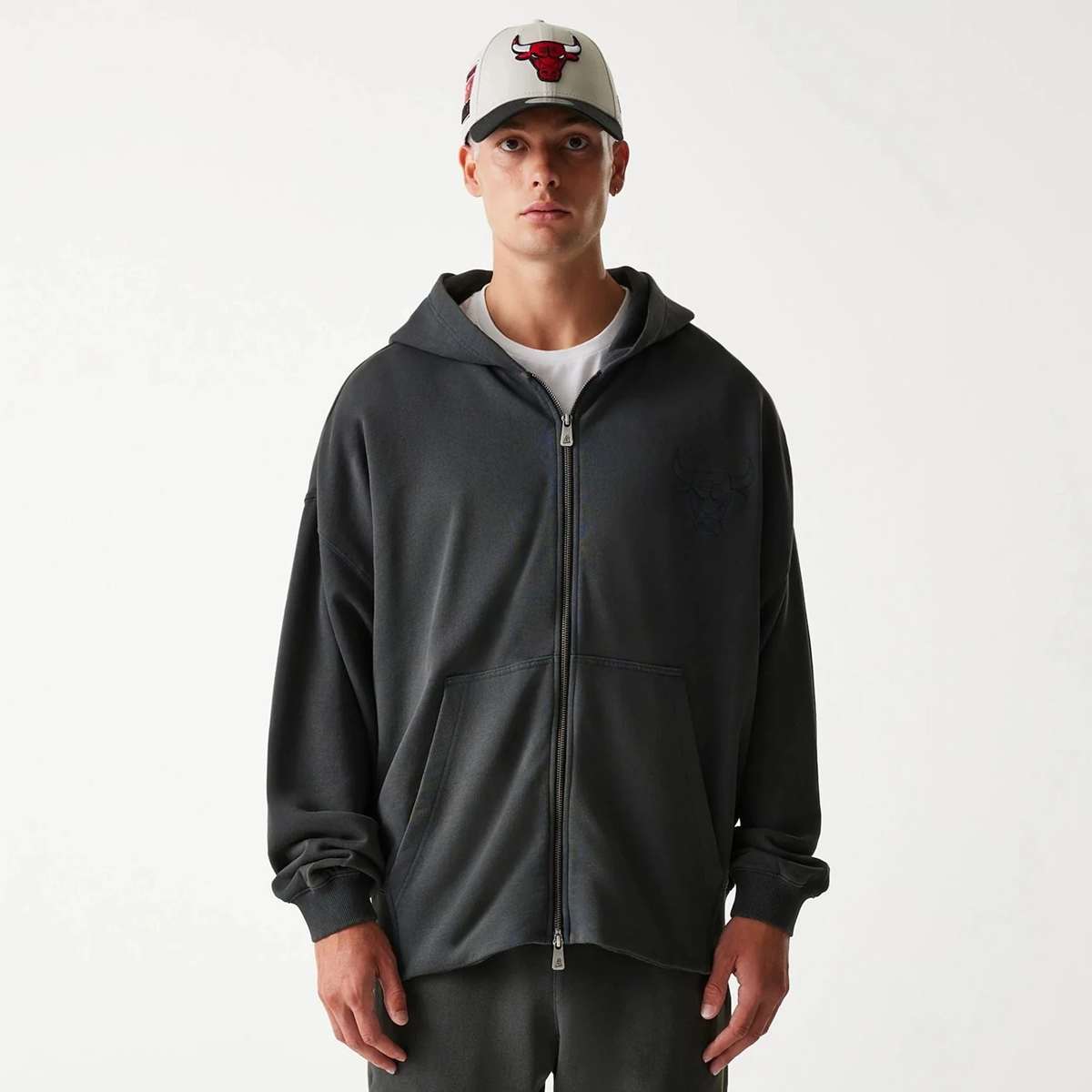 New Era, NBA Washed Full Zip Chicago Bulls, black