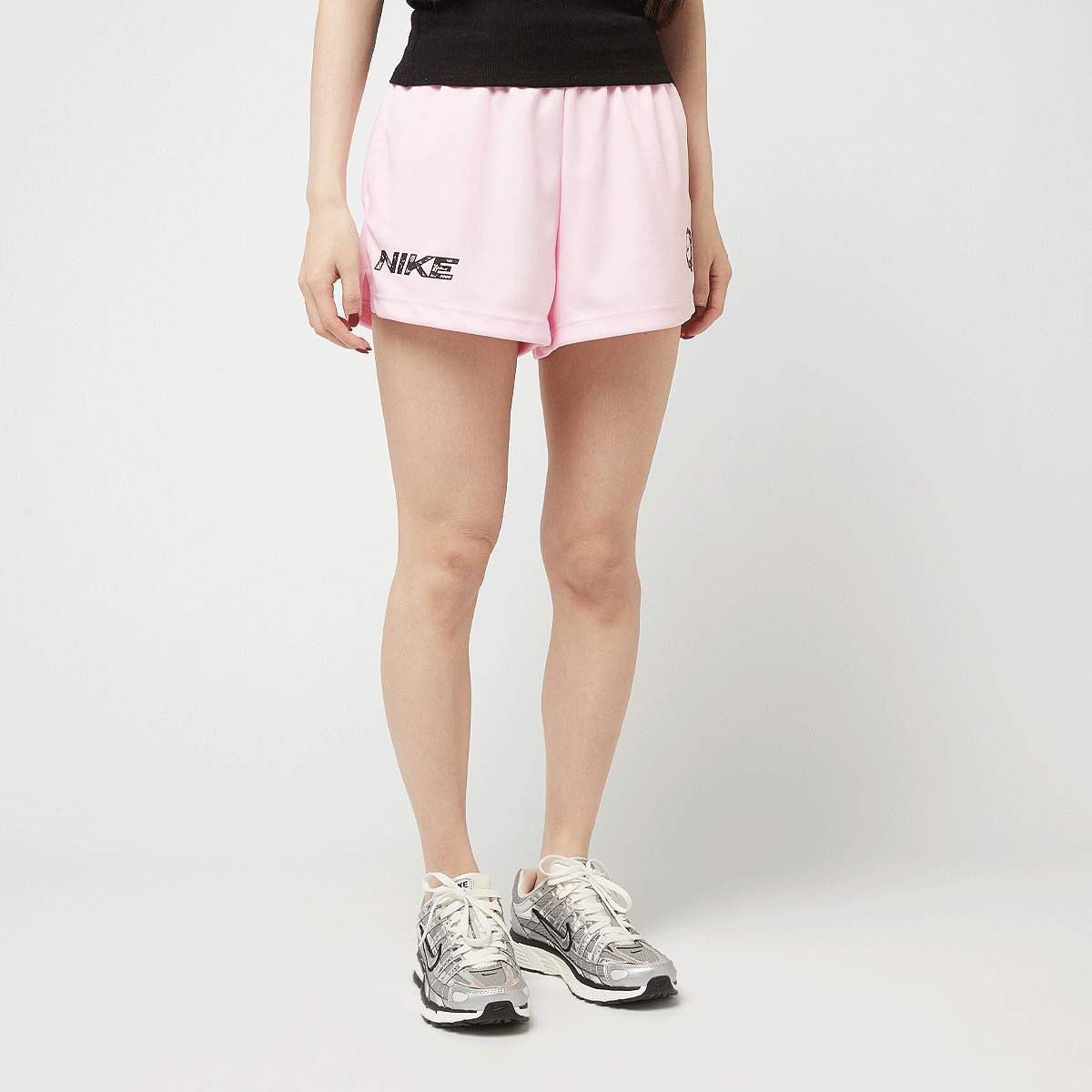 Selected, Nike, Sportswear Poly-Knit Shorts, light pink