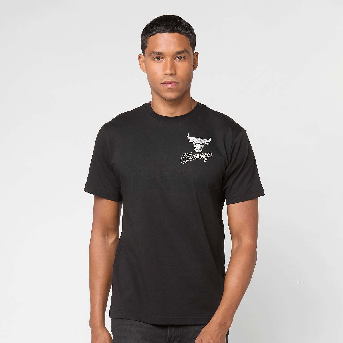 Mitchell & Ness NBA Chicago Bulls HWC Overlap Graphic Tee Men T-Shirts Polo's zwart Maat S Kleding