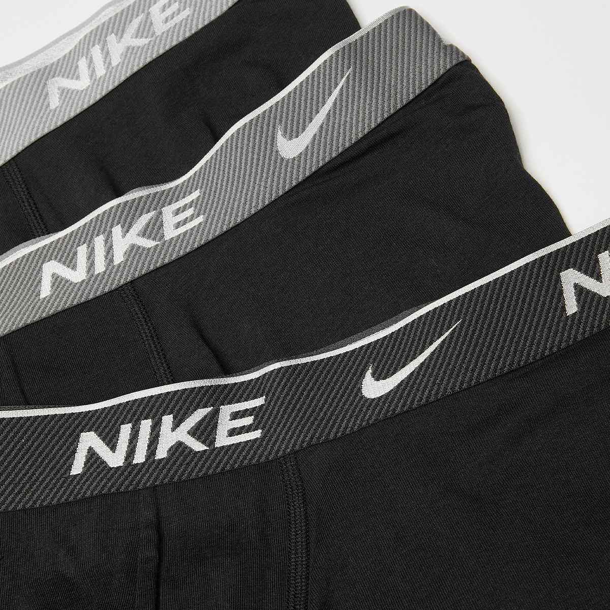 Nike 3 PACK Everyday Cotton Stretch Trunk Men Onderbroeken zwart Maat S Kleding