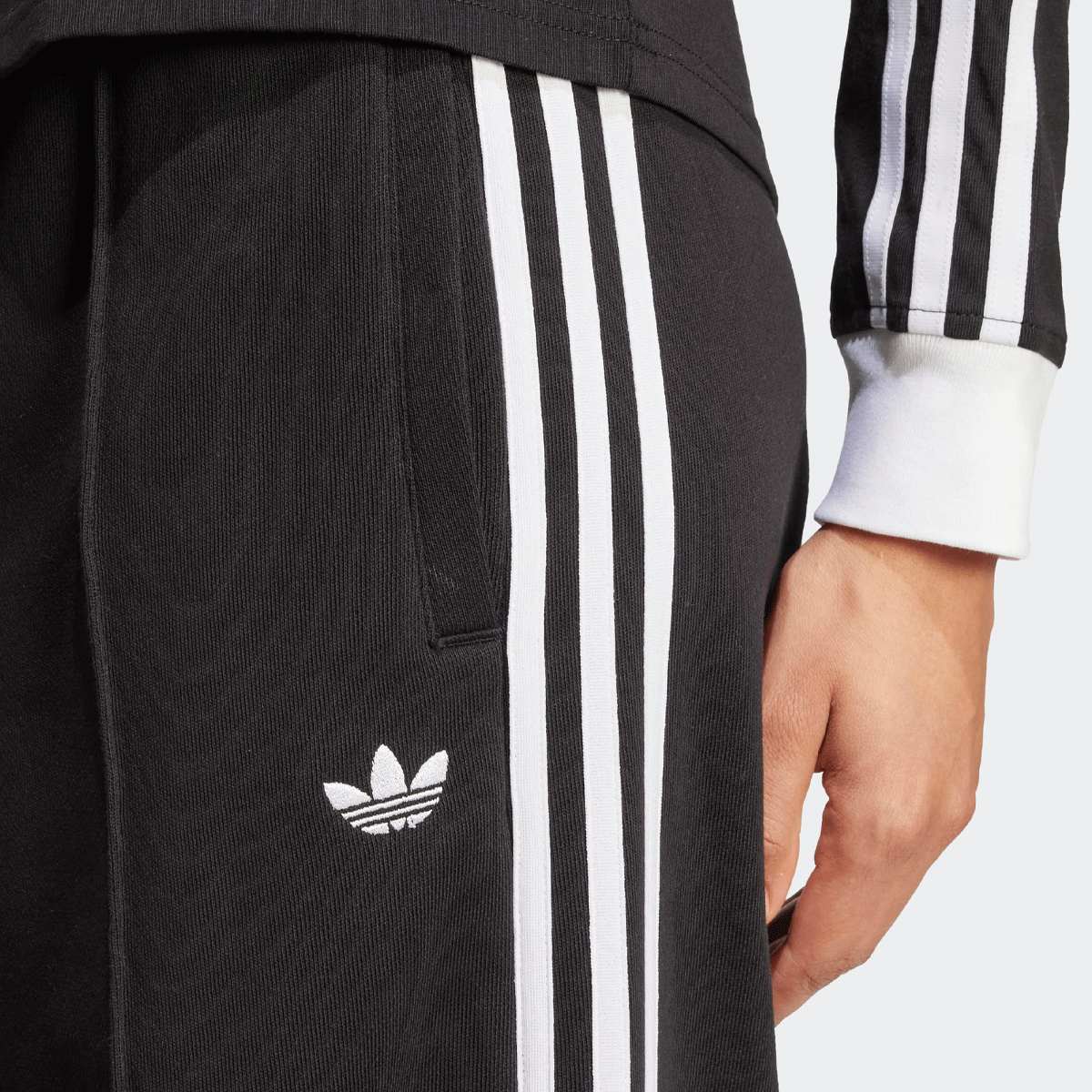 adidas Originals Wide Sweatpant Women Trainingsbroeken zwart Maat L Kleding
