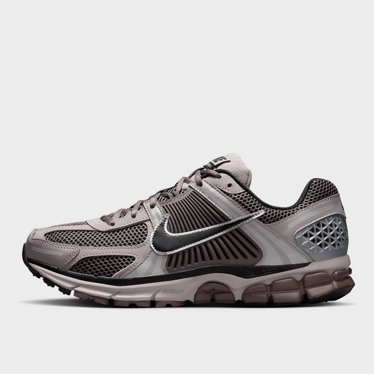 Nike, Zoom Vomero 5, brown