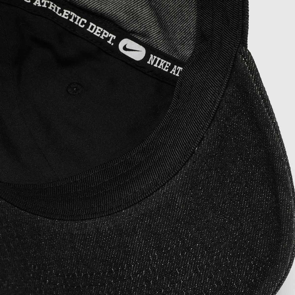 Nike Club Cap Denim 24 L unisex Caps zwart Maat M L Accessoires