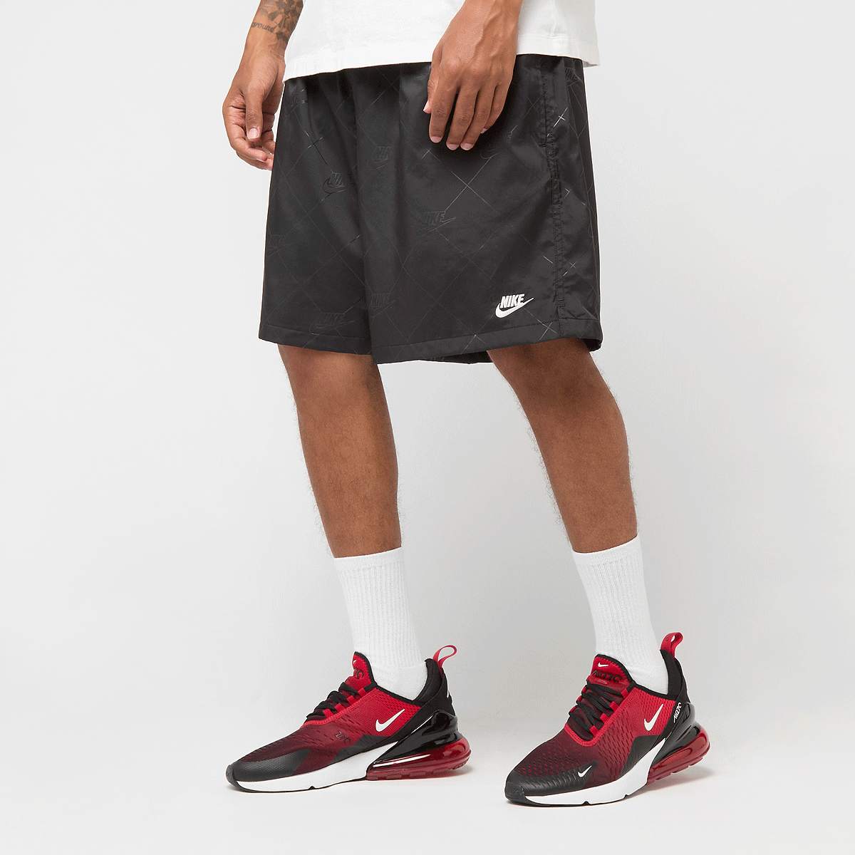 Nike, Club Woven Flow Emboss Reisse, black