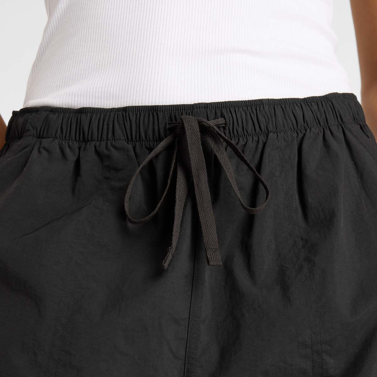New Balance Woven Cargo Pants Women Cargobroeken zwart Maat XS Kleding