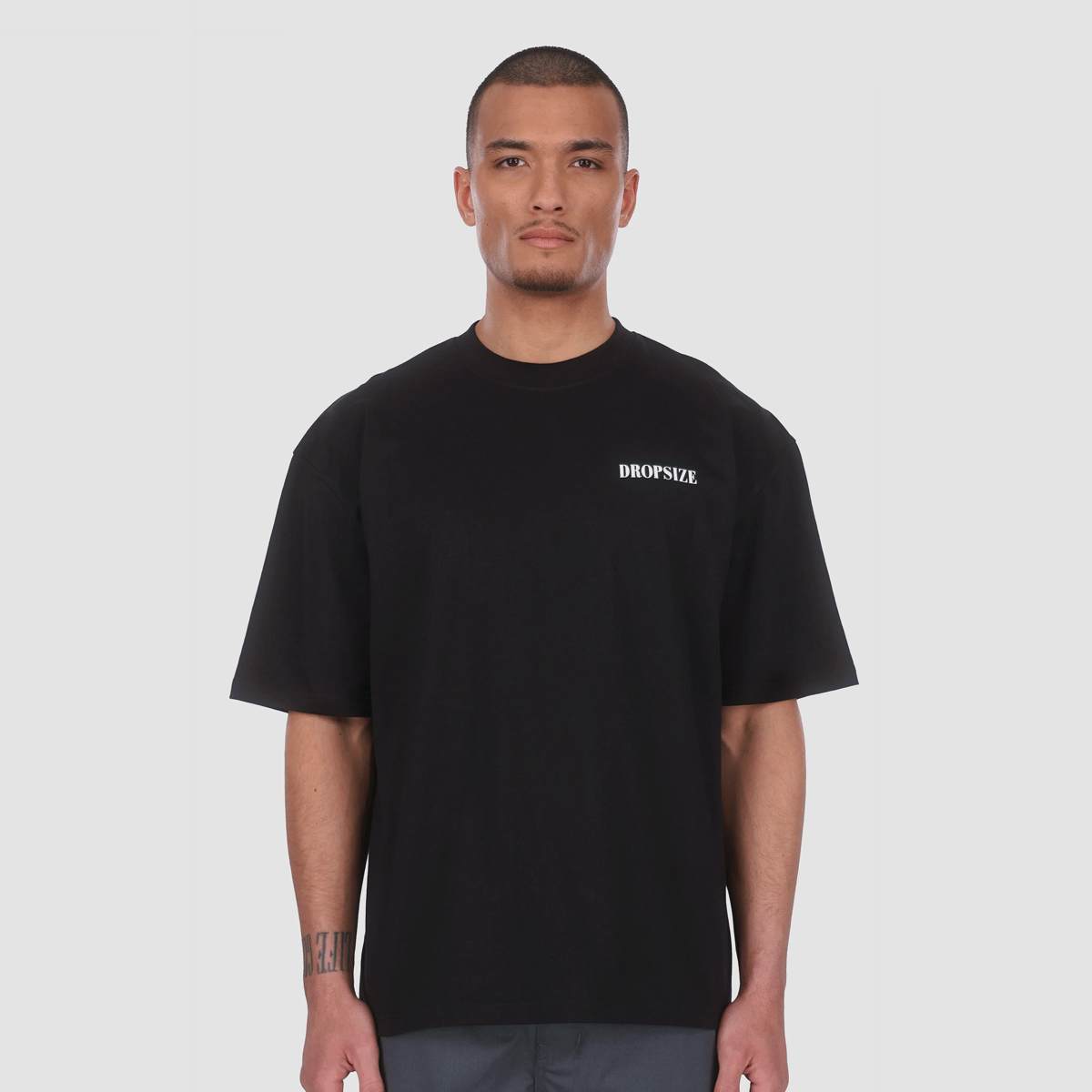 DropSize Heavy Oversized Roses Dove men T-Shirts & Polo's zwart Maat S Kleding