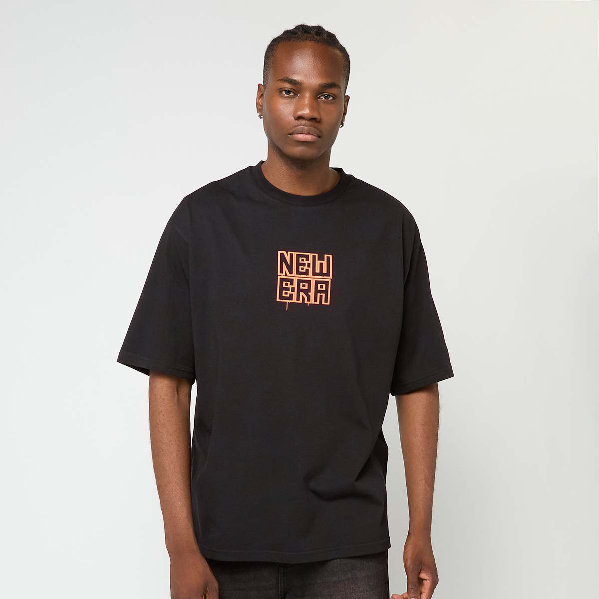 new era OS GRAPHIC TEE 2 BLK men T-Shirts & Polo's zwart Maat M Kleding