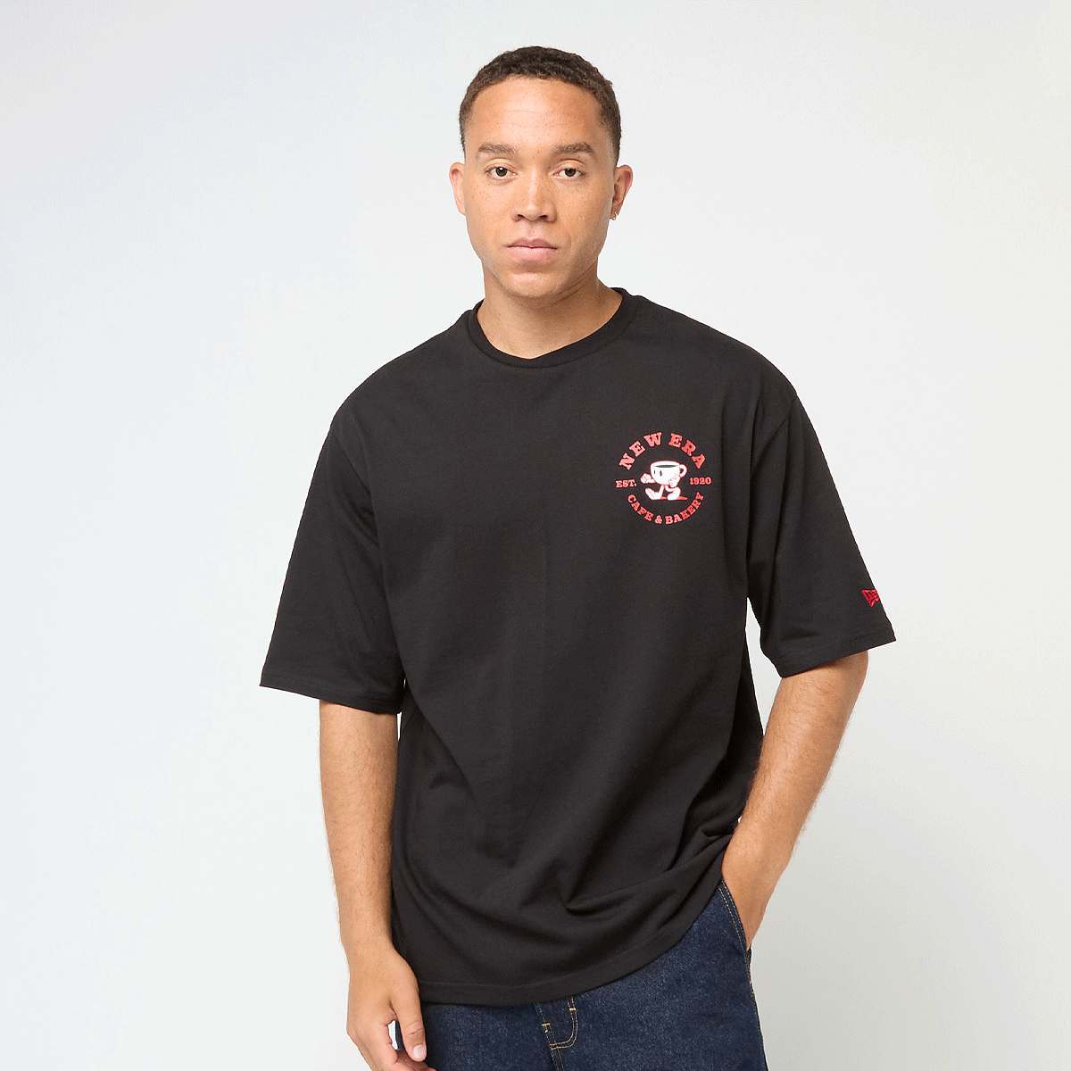new era Oversized Graphic Tee men T-Shirts & Polo's zwart Maat S Kleding